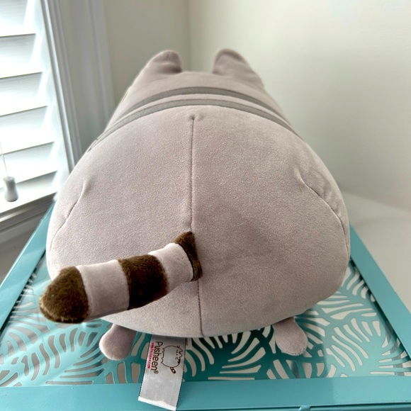 GUND 11” Pusheen The Cat Squisheen Log Plush, Squishy Stuffed Animal NWT - Picture 4 of 5